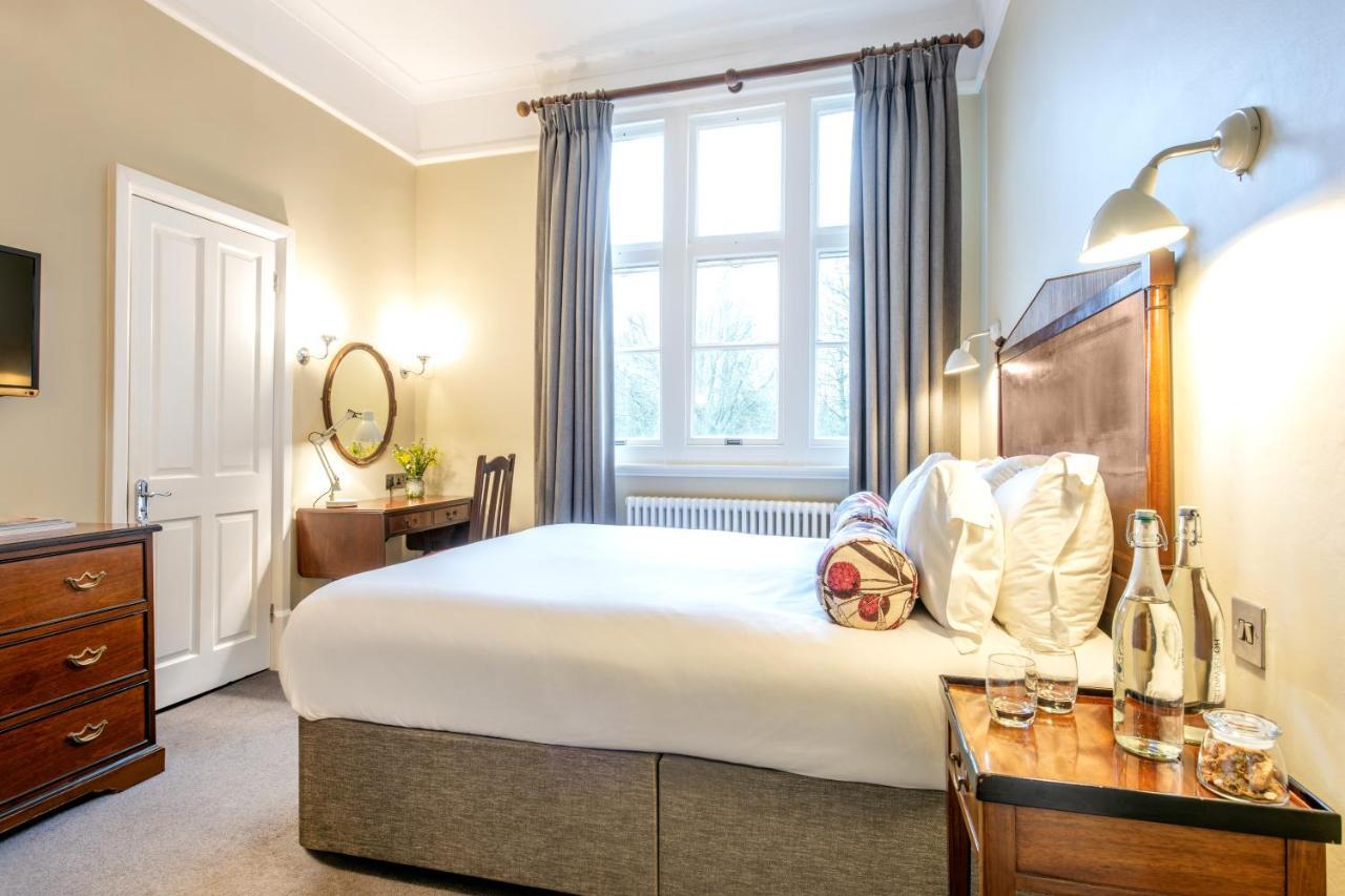 Burley Manor Hotel Екстериор снимка